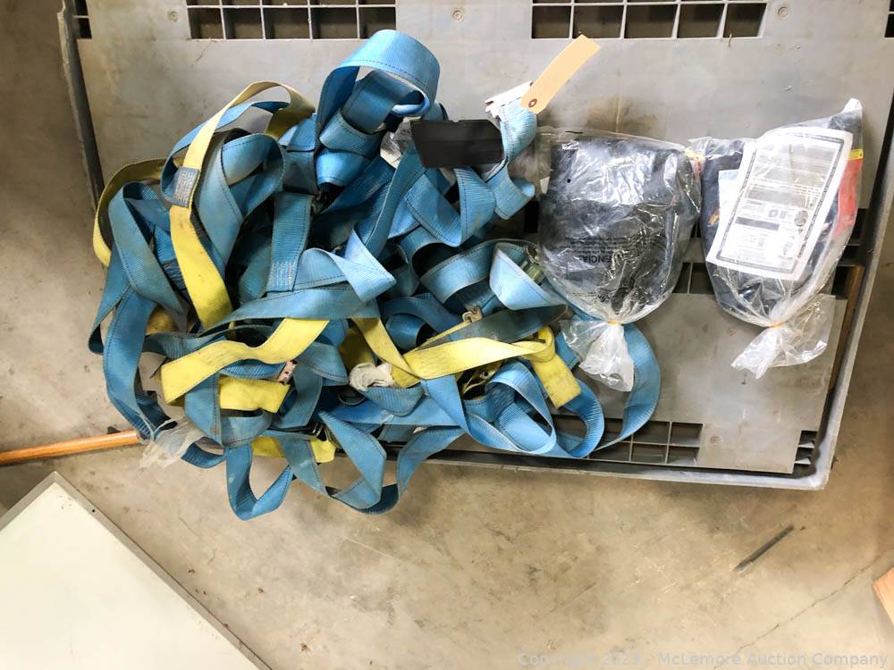 McLemore Auction Company Auction Genie GS3246 Lift, Genie GR20