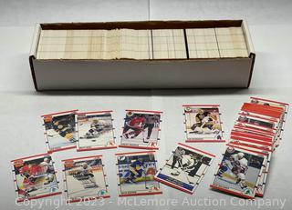 Lot of 700+ 1990 Score NHL Hockey Cards