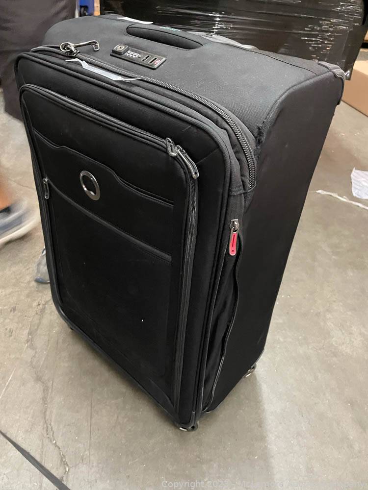 McLemore Auction Company Auction Brand New Items from the Wholesale