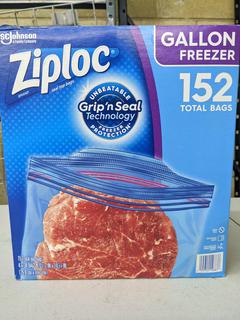 Ziploc Double Zipper Freezer Bag, Gallon, 38-count, 4-pack, 152 total - See photo for damage (New - Damaged Box)