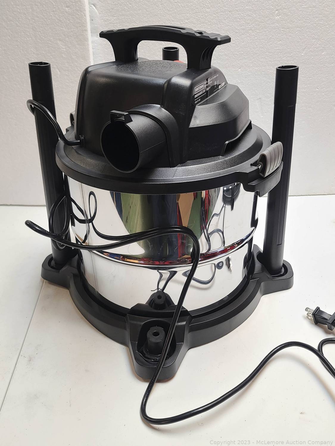 McLemore Auction Company Auction Power Tools, Electric Lawnmowers
