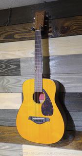 Yamaha FG-Junior JR1 Acoustic Guitar