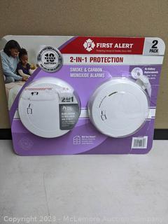 FIRST ALERT 2-IN-1 SMOKE AND CARBON MONOXIDE ALARM 2-Pack -  (New - Open Box)