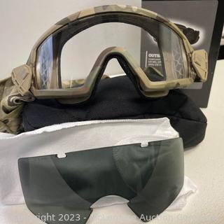 Brand New - Excellent for Hunting, Boating, Adventure Sport, Paintball - Smith Optics Outside the Wire Multi Camo Goggles Field Kit - Case and Extra Lens - $89 - SEE LINK (New)