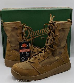 Brand New with Tags - Danner Men's Resurgent 8-Inch Hot Weather Military / Hiking / Outdoor Boots Coyote Brown Size 8.5 D - $160 - SEE LINK (New)