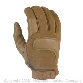 Brand New -HWI COMBAT GLOVE - Coyote Brown - Medium -  flexible and protective glove made with state-of-the-art materials for your absolute protection -  - 9oz Kevlar fire resistance and cut resistance on the back of the hand for your total protection - $53 - SEE LINK (New)