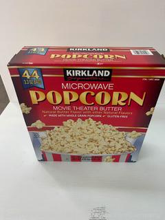Kirkland Signature Microwave Popcorn, Movie Theater Butter, 3.3 oz, 44 ct - (New - Open Box)