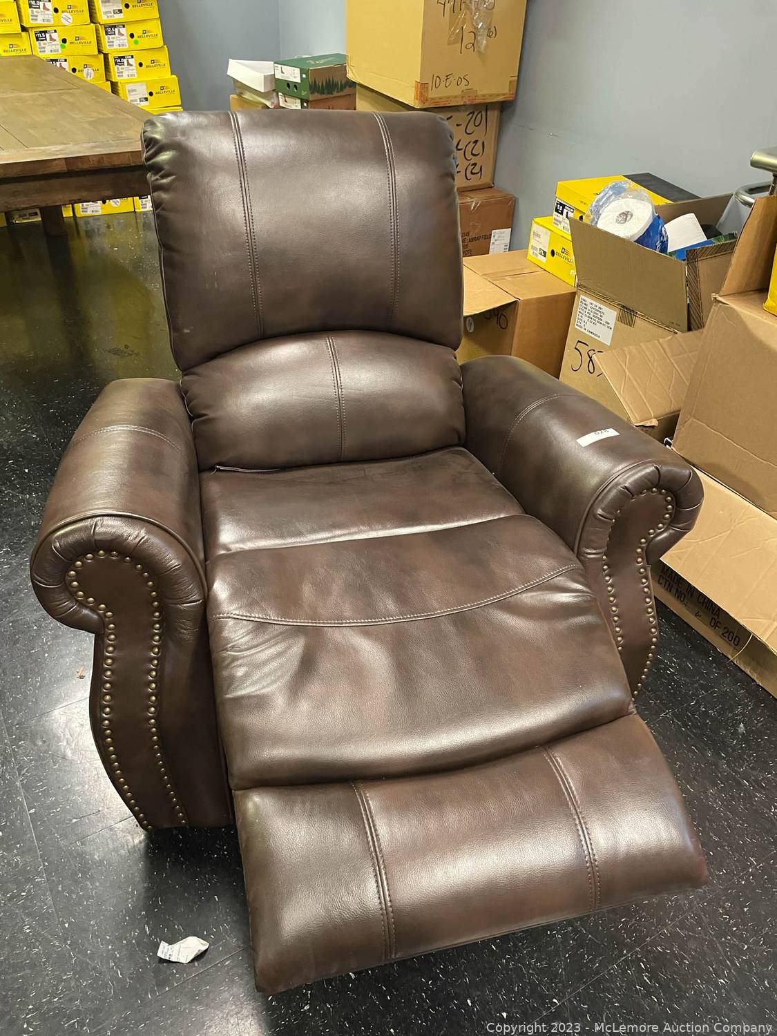 McLemore Auction Company Auction Brand New Items from the Wholesale