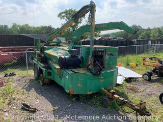 Vermeer BC2000 Chipper, Inoperable, With Boom, 1267 Hrs