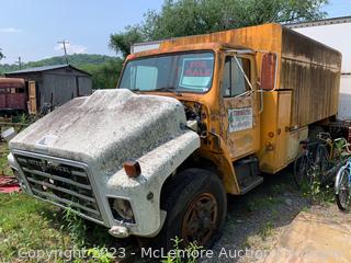1987 International S1900 DT 466 5spd/2spd Inoperable with Chipper Bed VIN 1HTLDUXP6HH475834  - BILL OF SALE ONLY