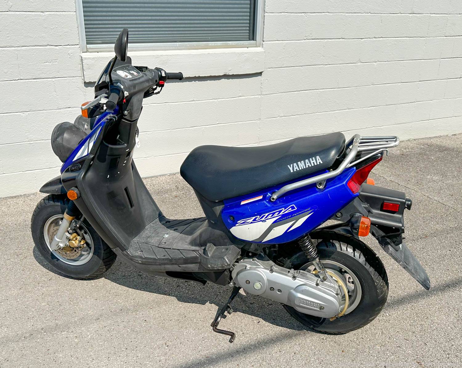 McLemore Auction Company - Auction: 2002 Yamaha Zuma 50cc Sport Scooter ...