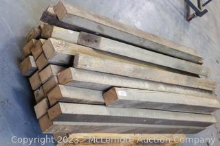 Pallet of Reclaimed 3"x4+" Red Oak Barn Salvage