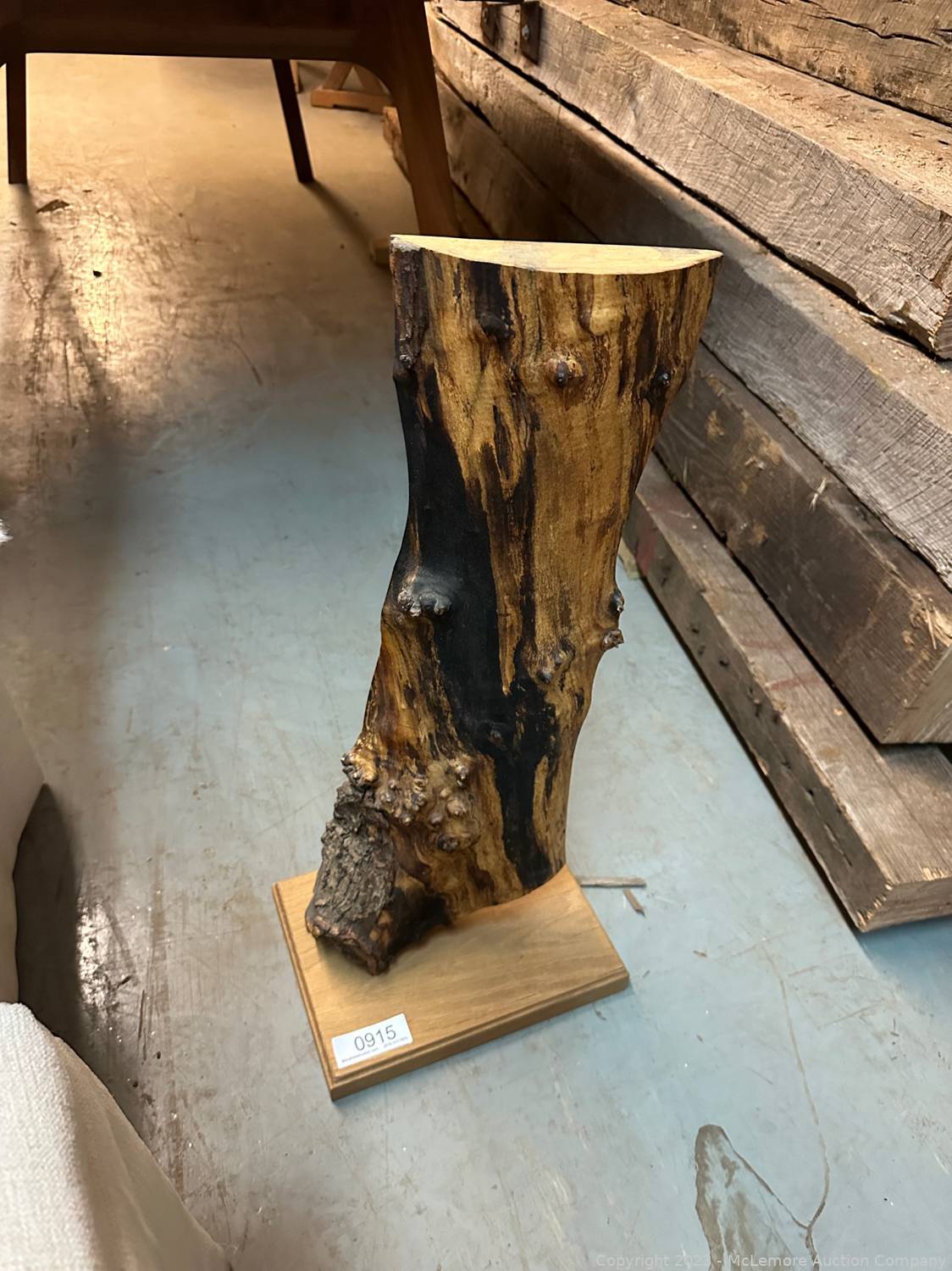 McLemore Auction Company Auction Artisan Wood & Furniture Sale