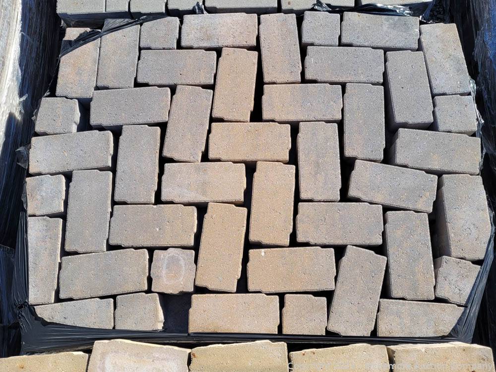 McLemore Auction Company Auction Ultimate Warehouse Sale Outdoor