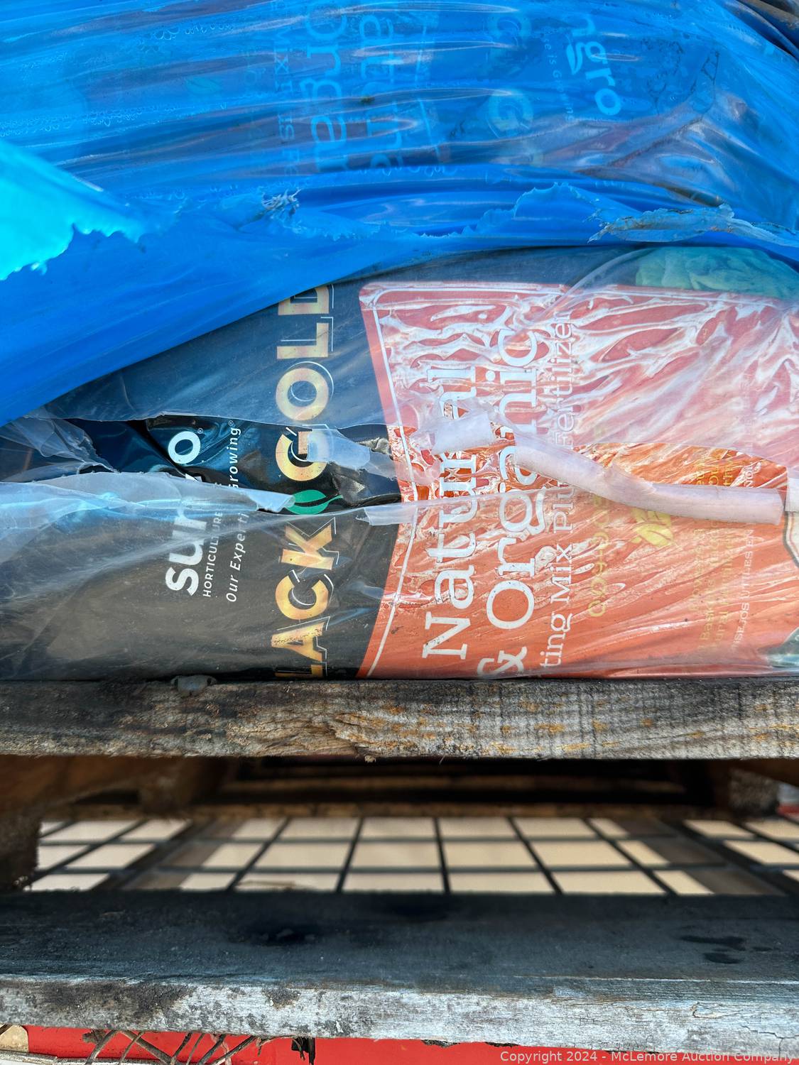 McLemore Auction Company Auction Gardens of Babylon Spring Cleaning