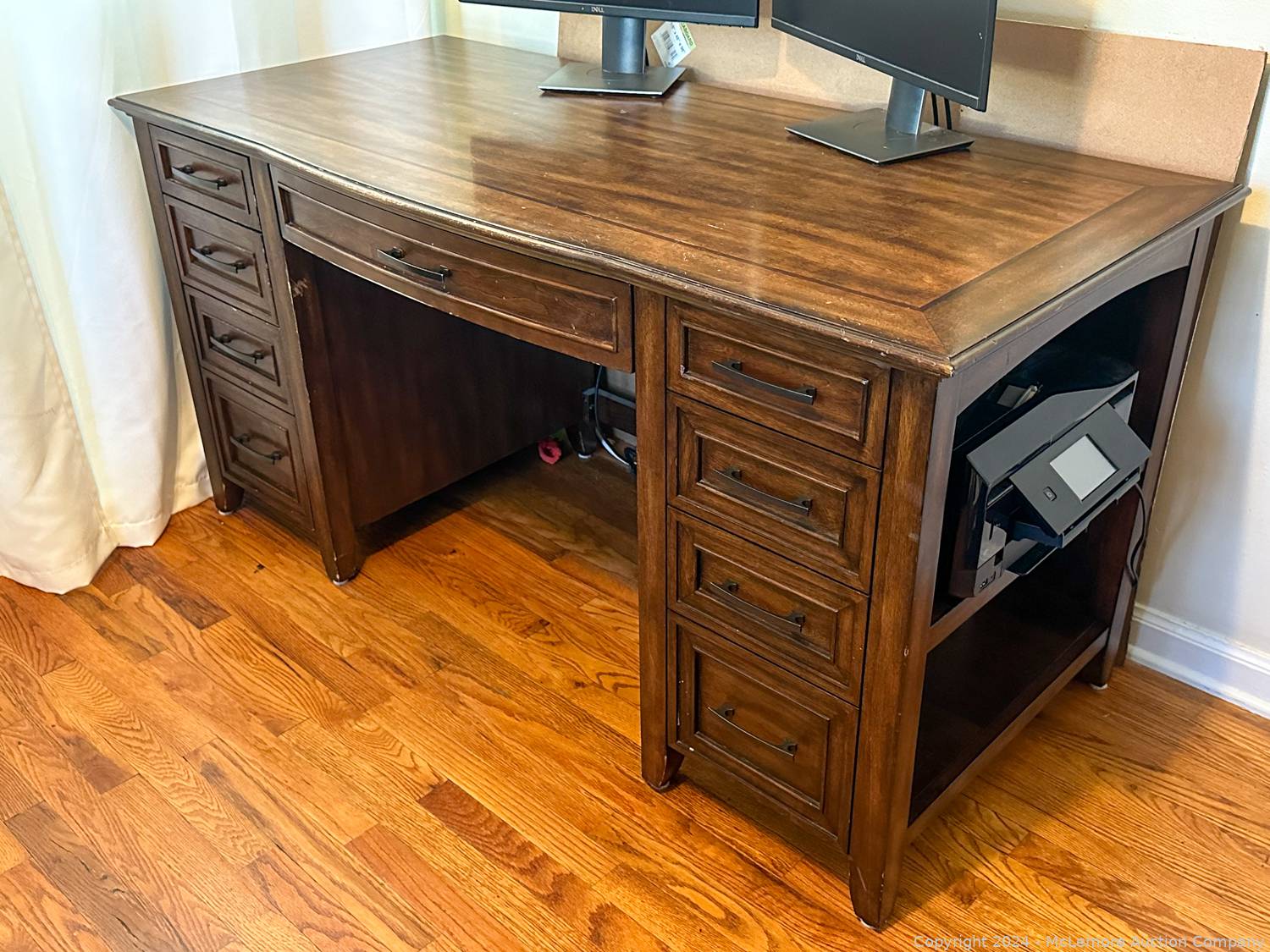 McLemore Auction Company Auction Home Essentials Sale Echelon Bike