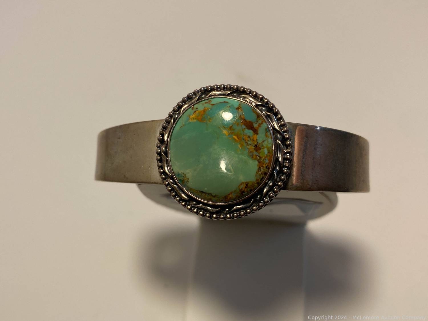 McLemore Auction Company - Auction: Elegant Finds & Fashionable Flair ...