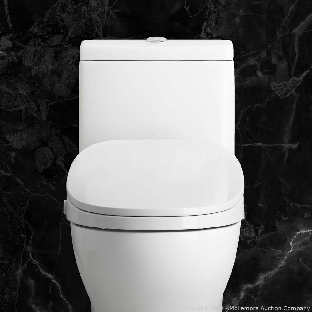 McLemore Auction Company Auction Brand New Items from the Wholesale