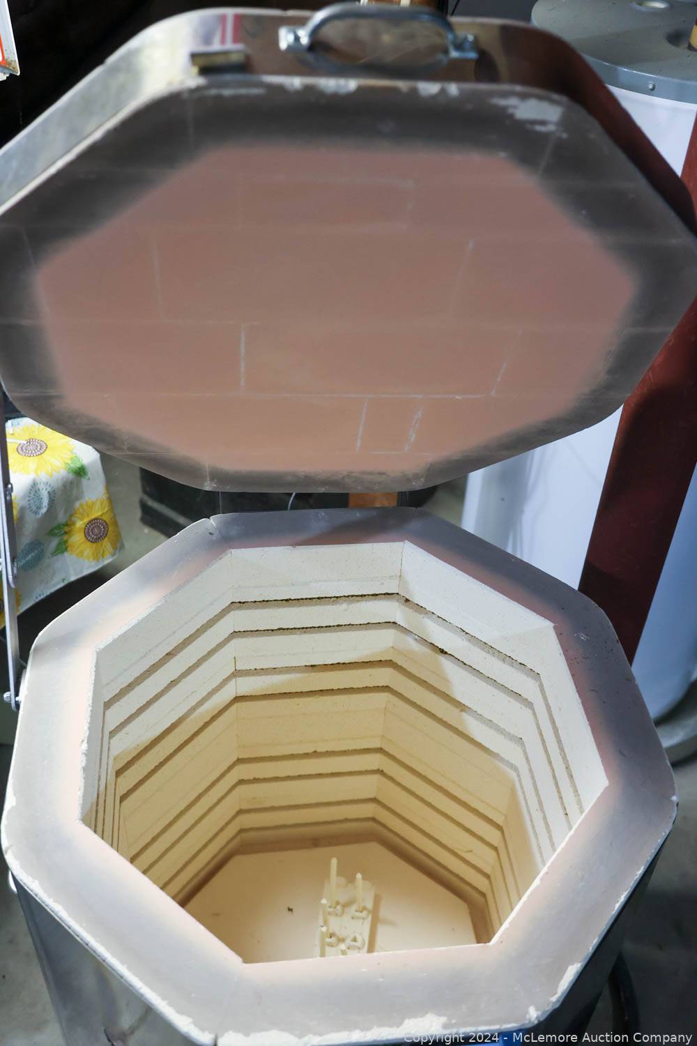 McLemore Auction Company Auction Complete Home Liquidation Roomby