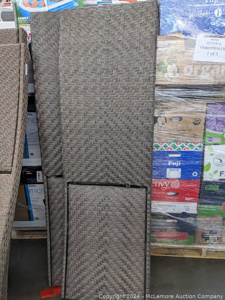 McLemore Auction Company Auction Brand New Items from the Wholesale