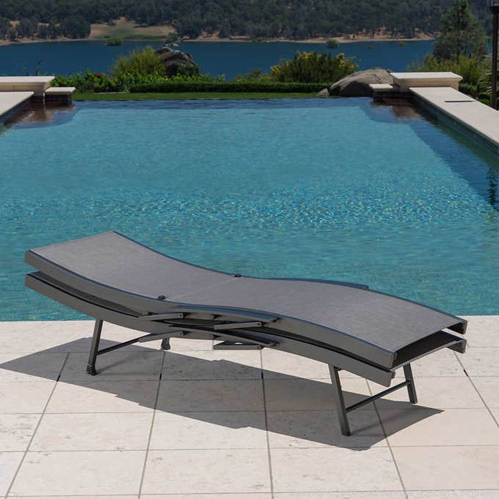 McLemore Auction Company Auction Brand New Items from the Wholesale