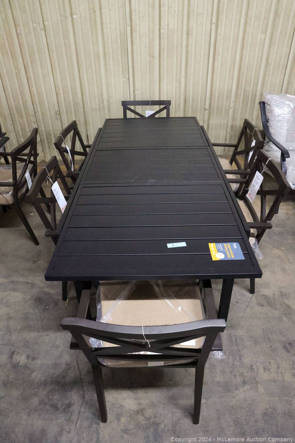 McLemore Auction Company Auction Columbia Liquidation Event Indoor