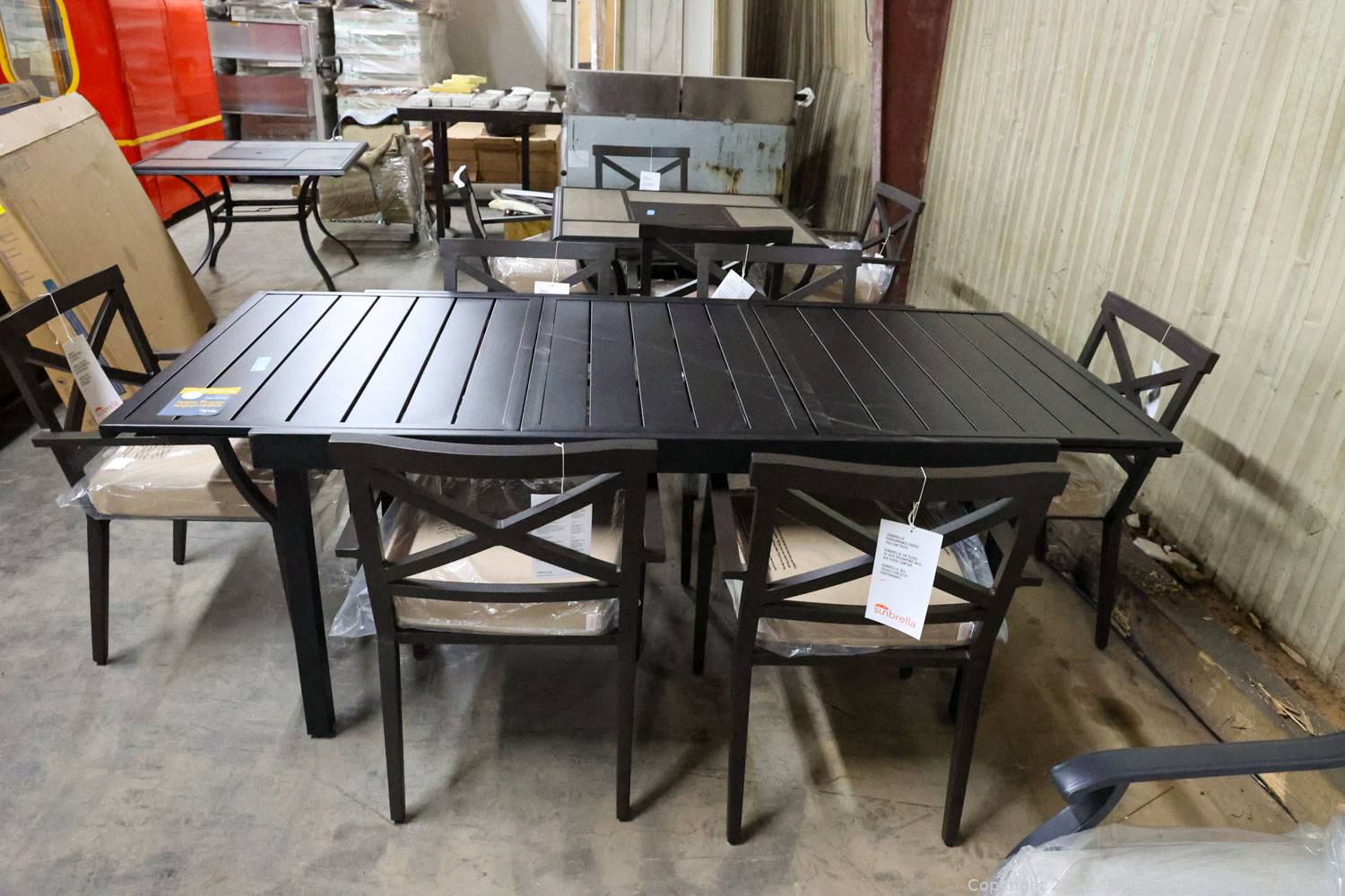 McLemore Auction Company Auction Columbia Liquidation Event Indoor