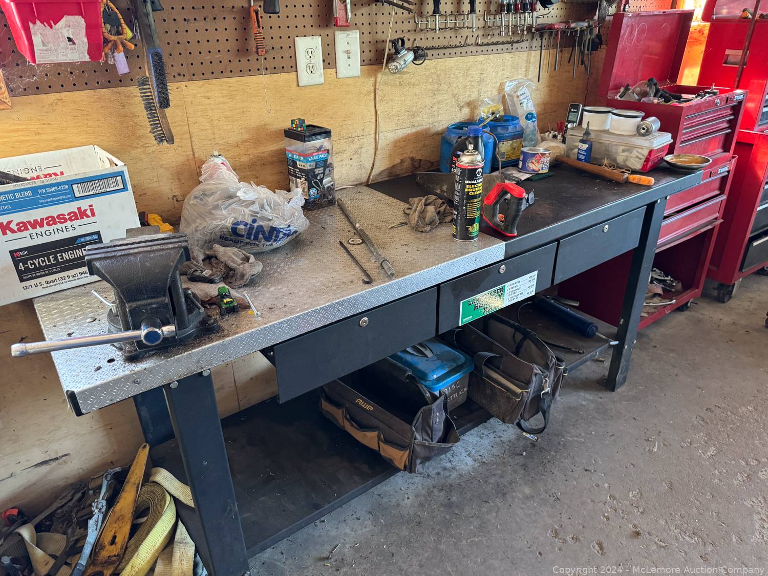 McLemore Auction Company Auction Complete Liquidation of Short