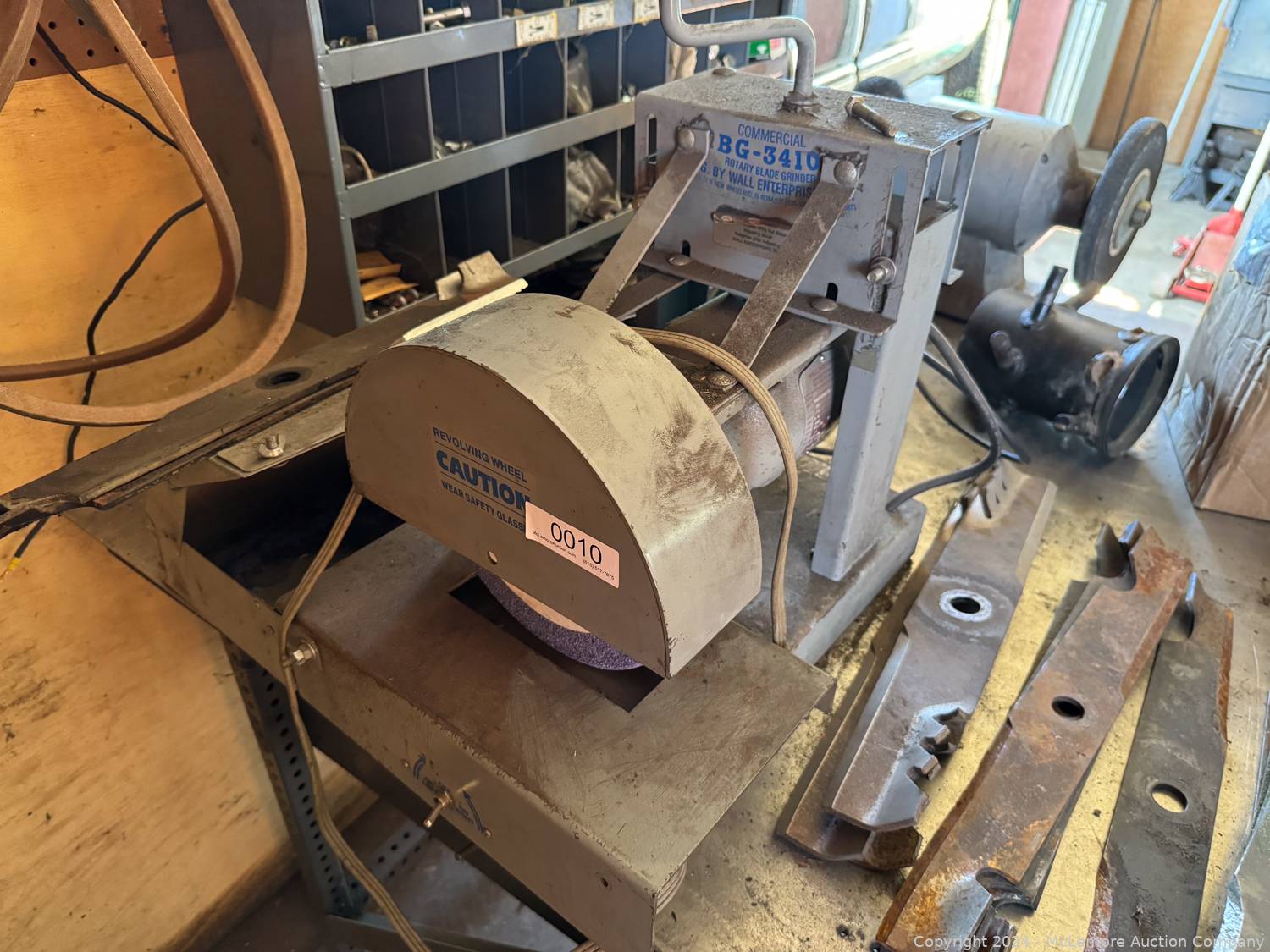 McLemore Auction Company Auction Complete Liquidation of Short