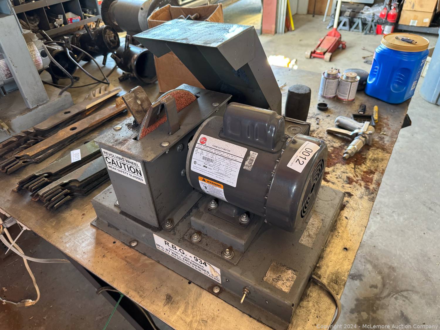 McLemore Auction Company Auction Complete Liquidation of Short