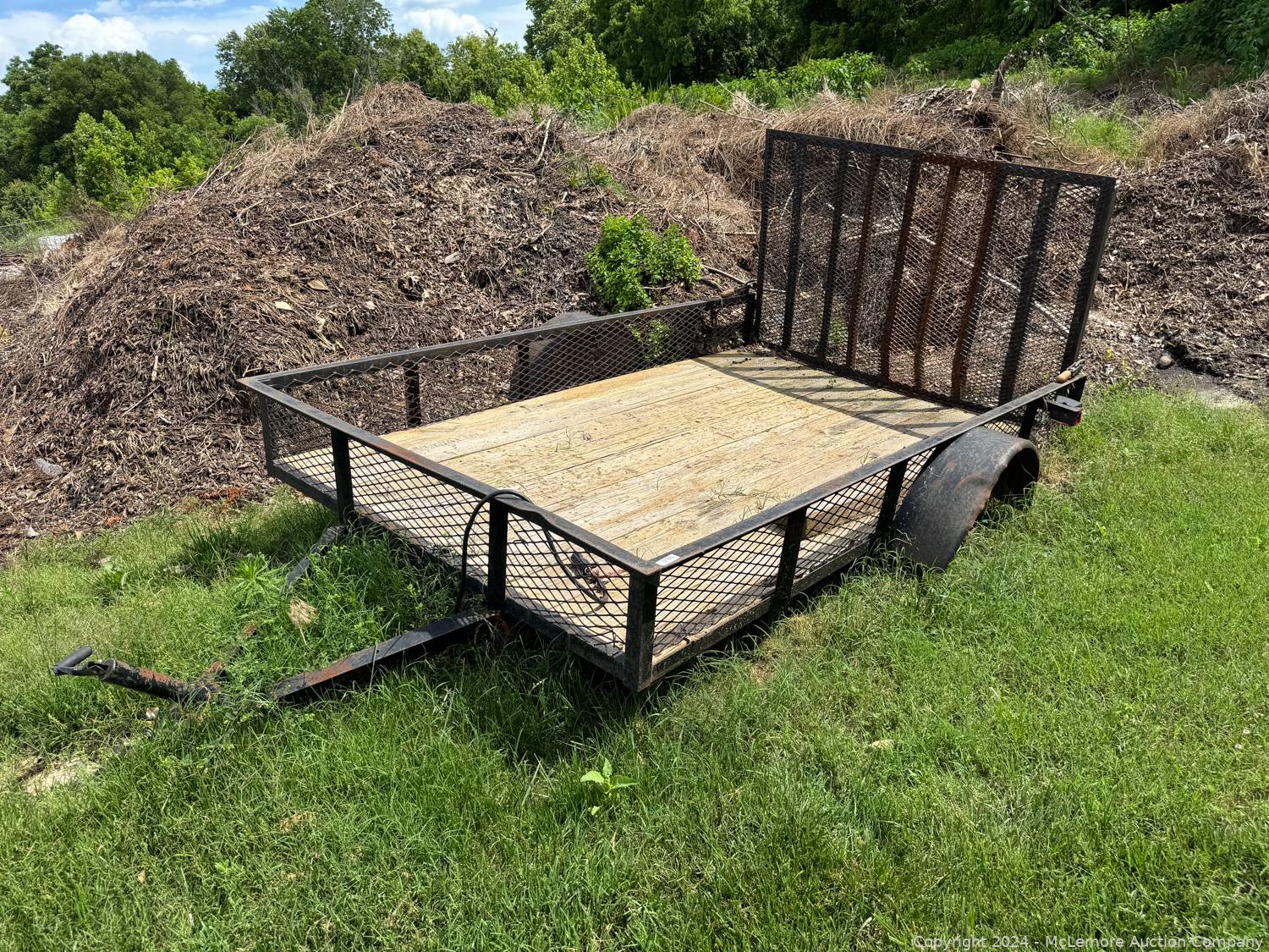 McLemore Auction Company Auction Complete Liquidation of Short