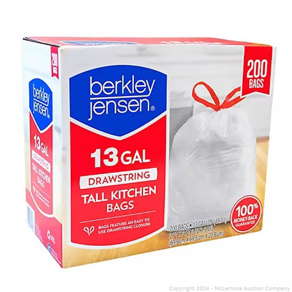 McLemore Auction Company Auction Kayak, Patio, Wagons, Lighting