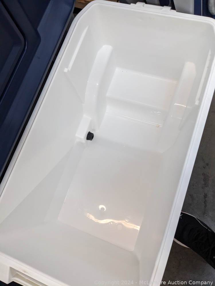 McLemore Auction Company Auction Brand New Items from the Wholesale