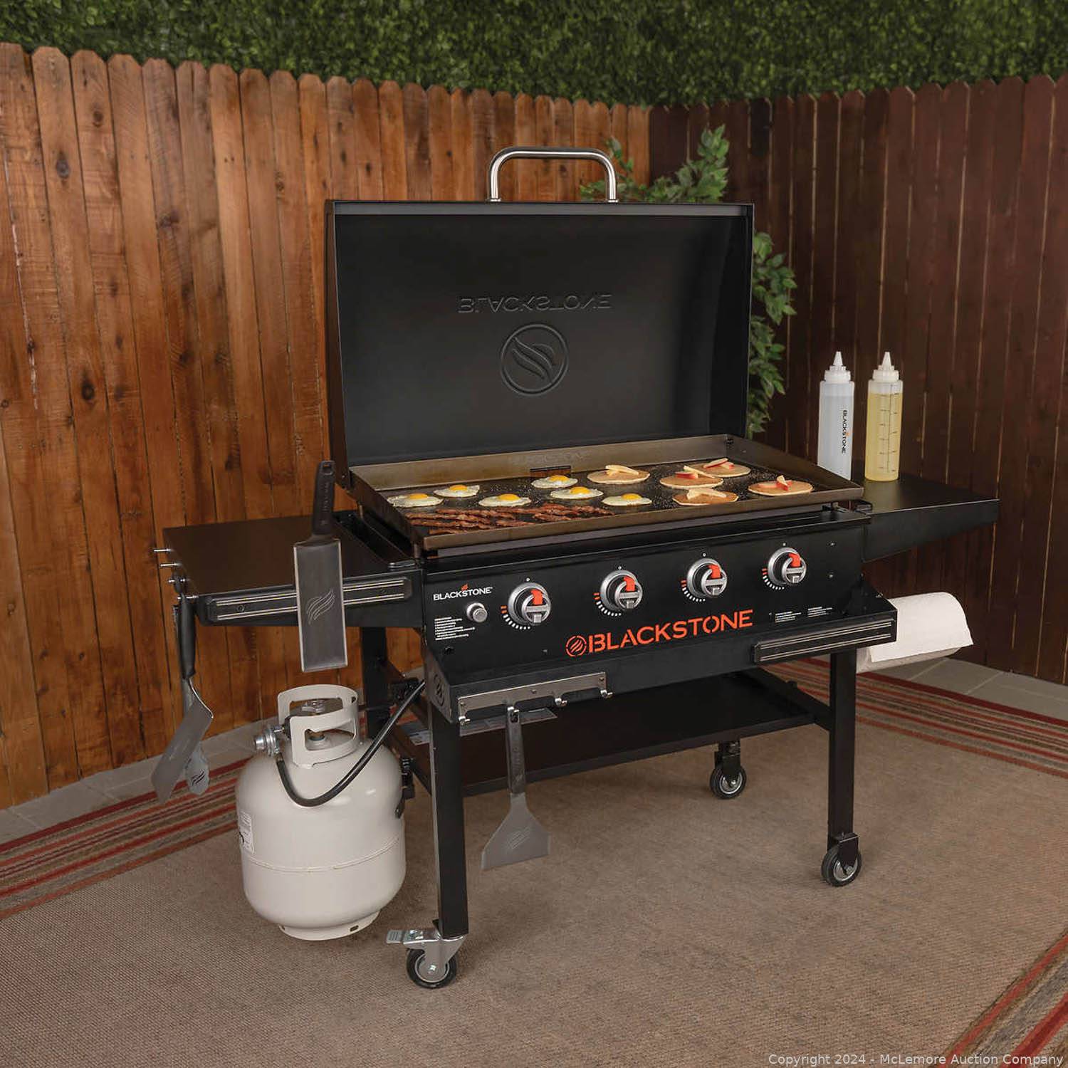 McLemore Auction Company Auction Brand New Items from the Wholesale