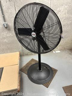 Central Machinery 30" Pedestal Shop Fan