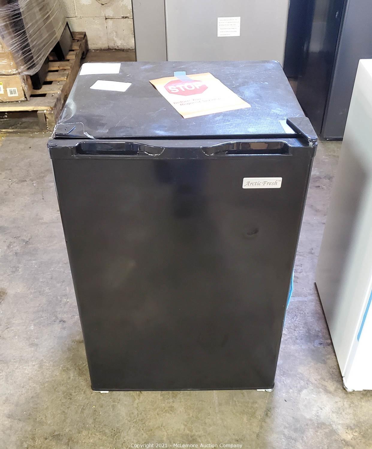 McLemore Auction Company Auction Display Model, Scratch and Dent