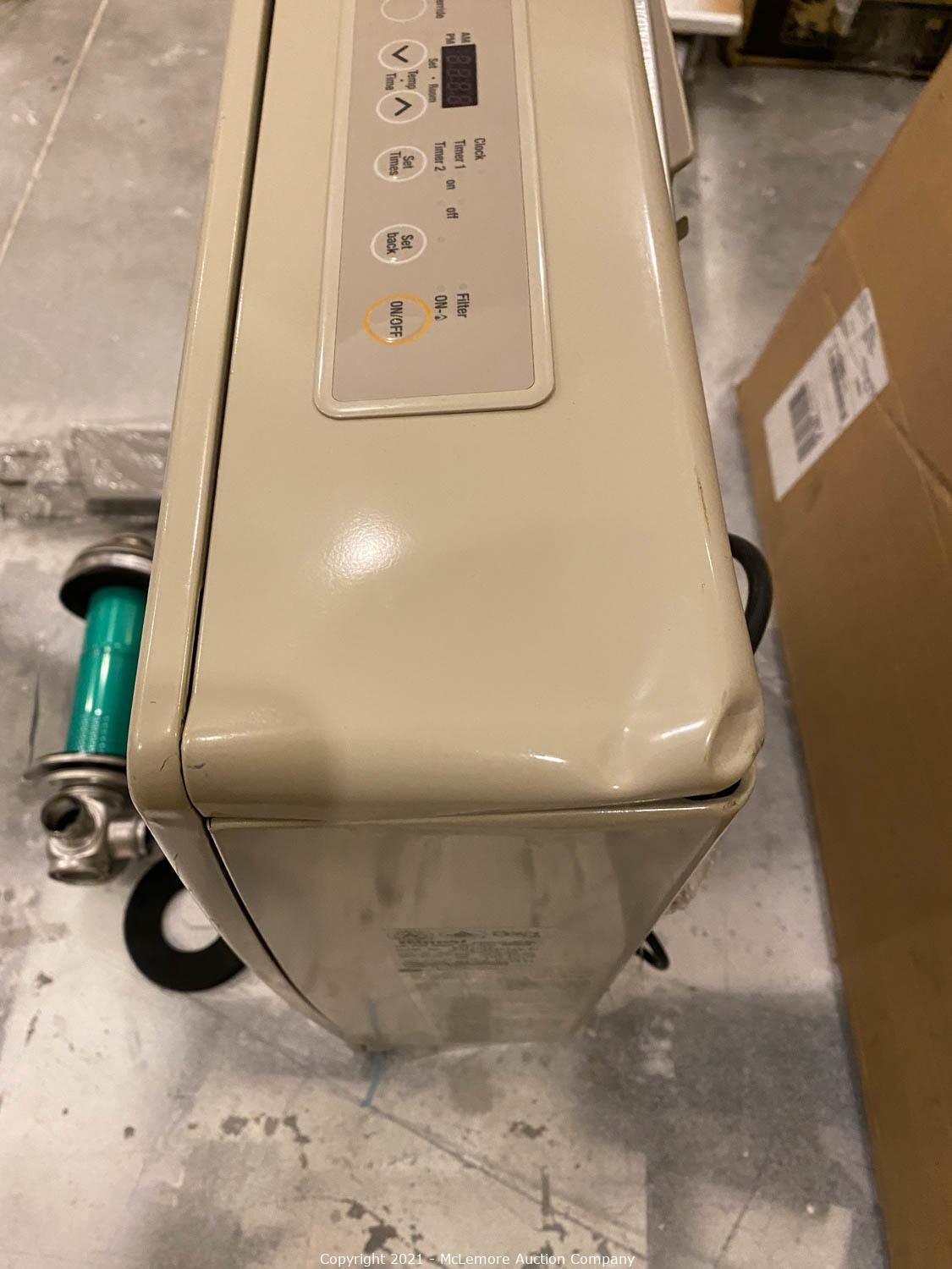 McLemore Auction Company Auction High End Appliances, Fixtures