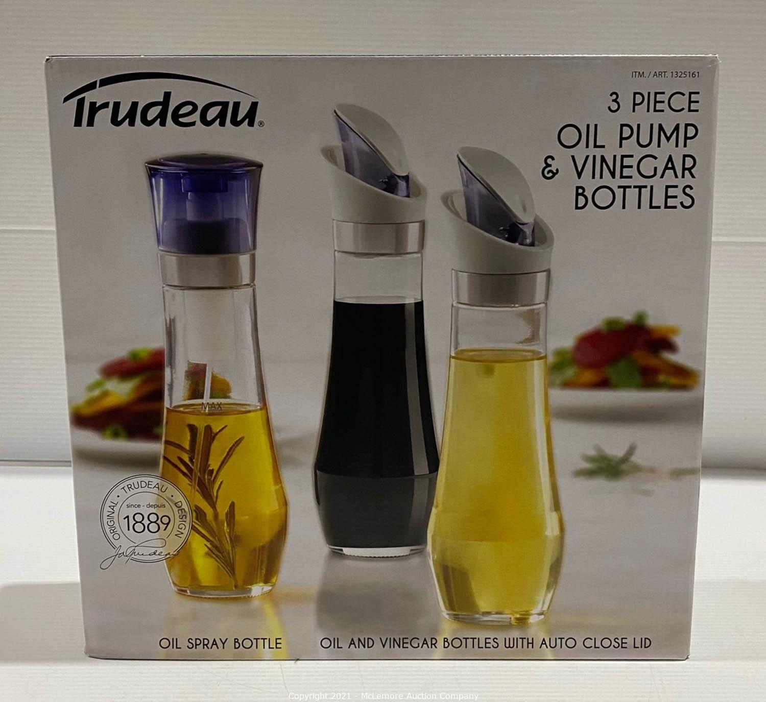 McLemore Auction Company Auction Huge Quantity of Kitchen, Musical