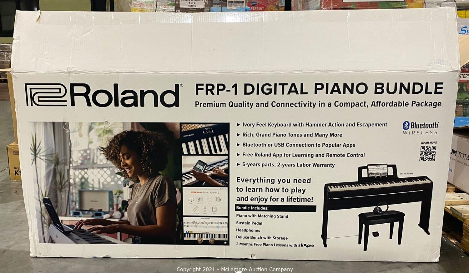 McLemore Auction Company Auction Huge Quantity of Kitchen, Musical