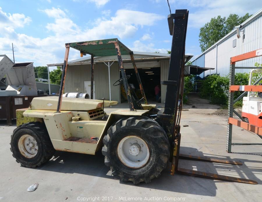 Mclemore Auction Company Auction Machinery Movers Surplus Inventory Liquidation Item Yard Dog Forklift By Clark