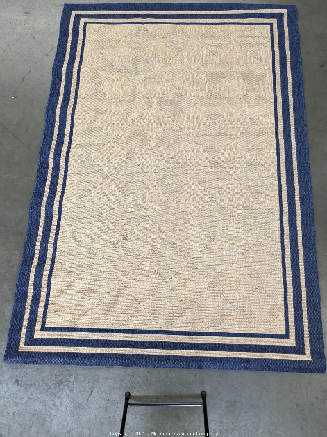 indoor outdoor rug from studio by brown jordan astrid