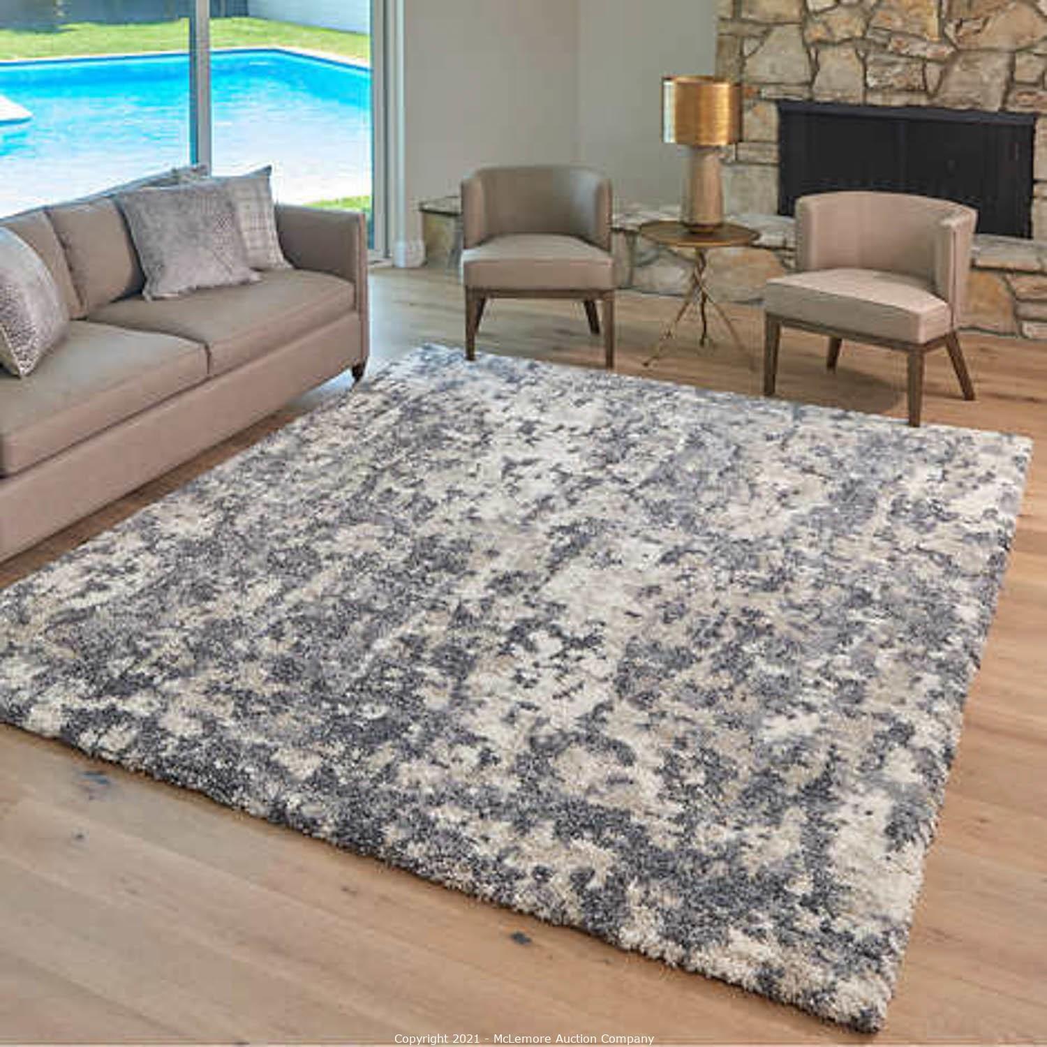 McLemore Auction Company Auction All New! Rugs, Runners, Accent Rugs