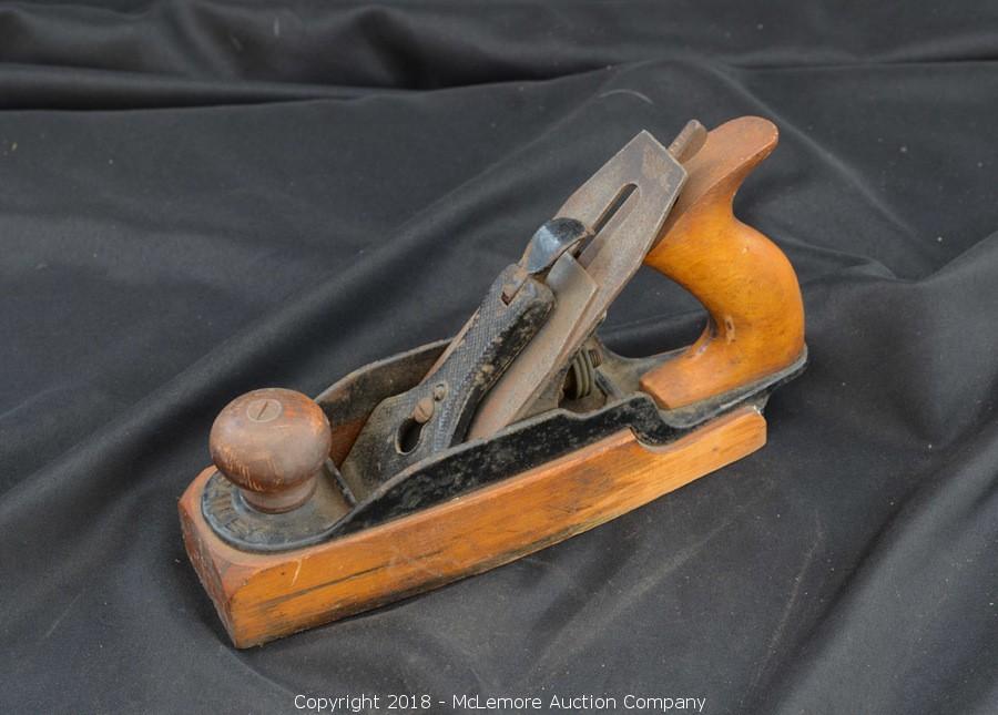 Mclemore Auction Company Auction Fine And Collectible Hand
