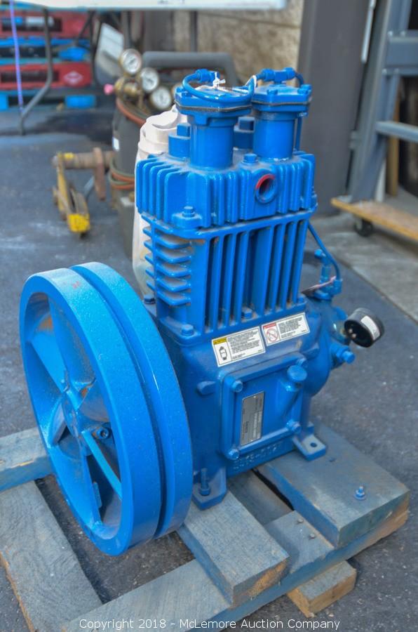 McLemore Auction Company Auction International 245 Tractor, Shipping