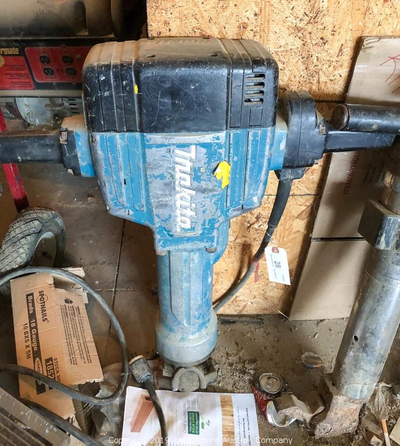 McLemore Auction Company Auction Outdoor Woodworks Moving Sale of