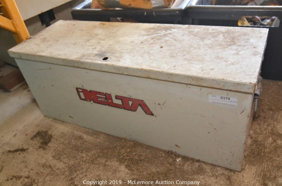 McLemore Auction Company Auction 2011 Buick LaCrosse, 2003 Chevy