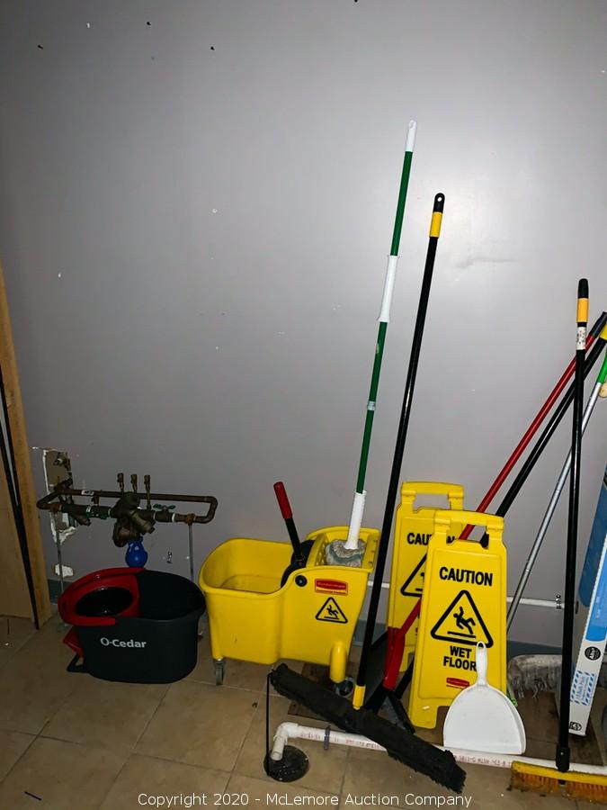 McLemore Auction Company Auction The Complete Liquidation of Workout