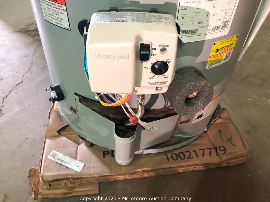 McLemore Auction Company Auction Ranges, Ovens, Microwaves, Lighting