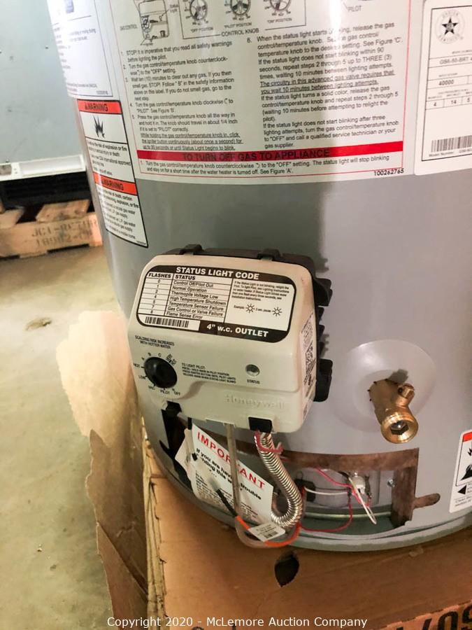 McLemore Auction Company Auction Ranges, Ovens, Microwaves, Lighting