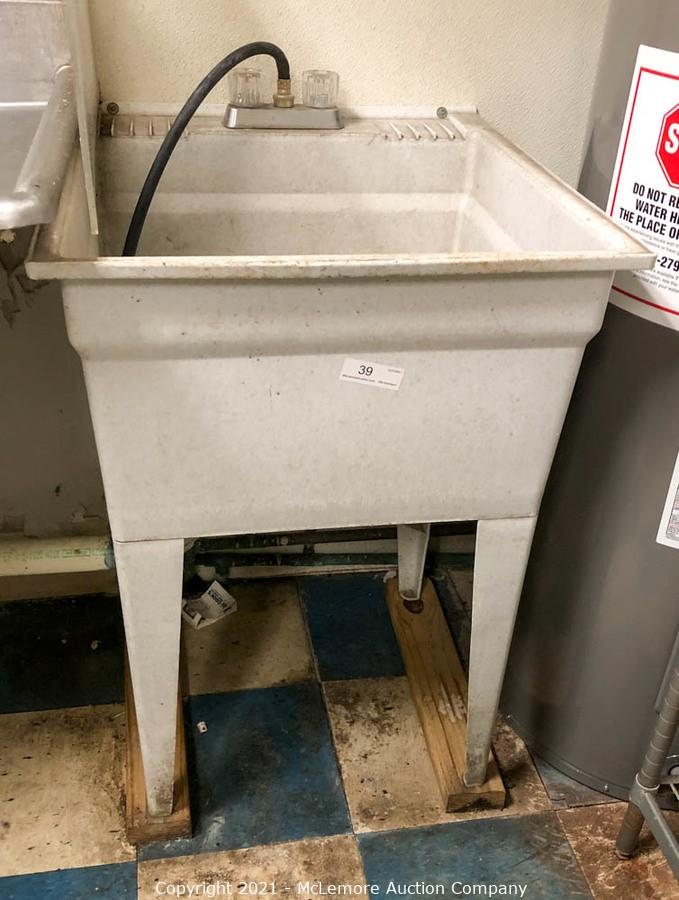 McLemore Auction Company Auction Complete Liquidation of Sub Depot